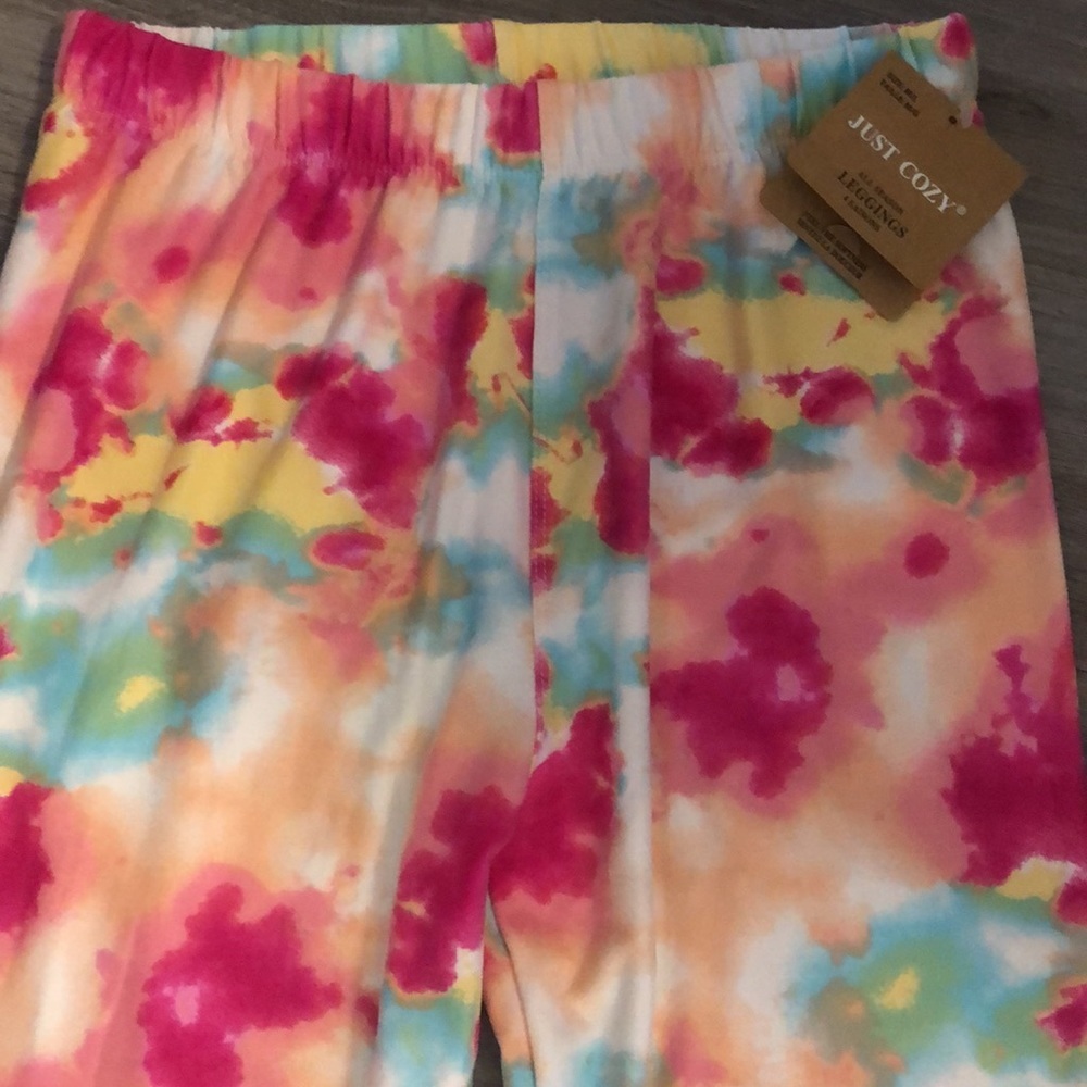 NWT Tie dye flower 🌺 🌸 Just Cozy Leggings - Picture 2 of 5